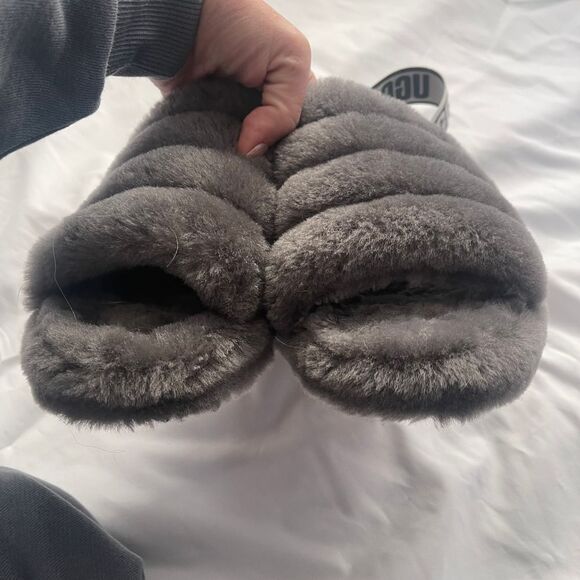 UGG Fluff Yeah Gray Slide - Picture 10 of 11